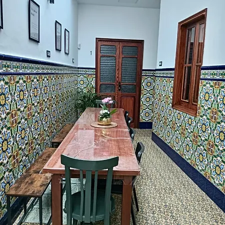 La Centenaria 1920 Nyaraló